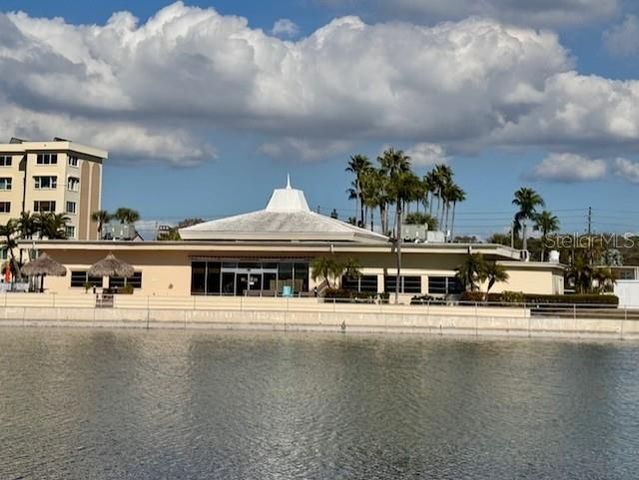 4775 COVE CIRCLE 1105, St Petersburg, FL 33708