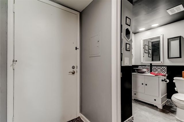 4775 COVE CIRCLE 1105, St Petersburg, FL 33708