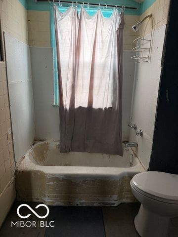 532 Bacon Street, Indianapolis, IN 46227