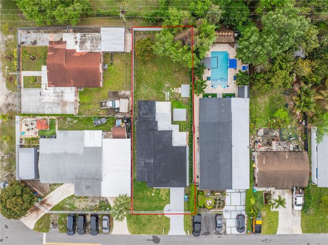 2520 NW 108th St, Miami, FL 33167