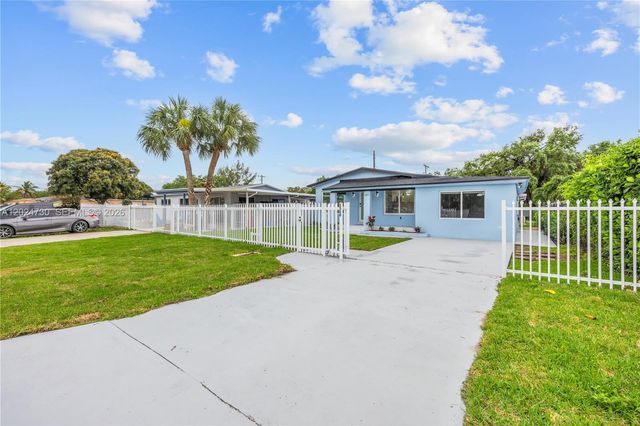 2520 NW 108th St, Miami, FL 33167
