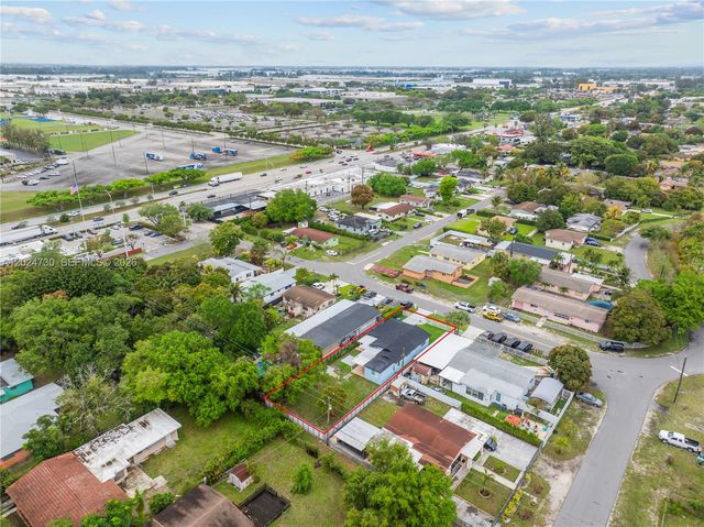 2520 NW 108th St, Miami, FL 33167