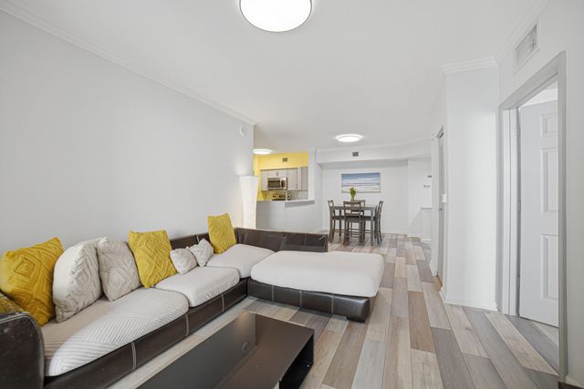 17100 N Bay Road Unit 1214, Sunny Isles Beach, FL 33160