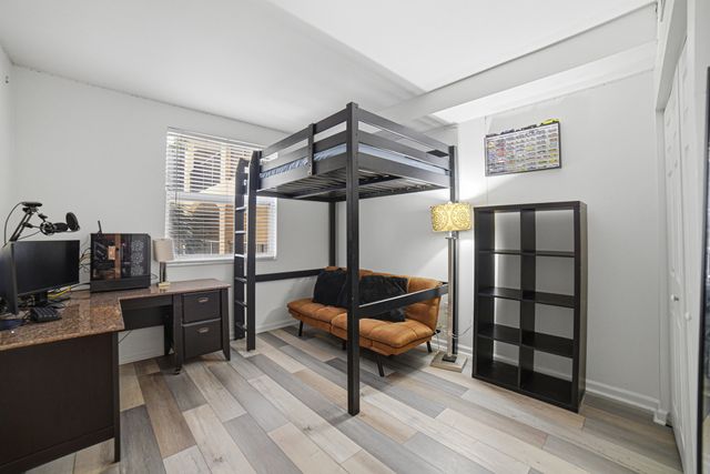 17100 N Bay Road Unit 1214, Sunny Isles Beach, FL 33160