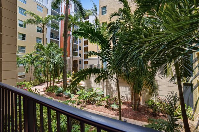 17100 N Bay Road Unit 1214, Sunny Isles Beach, FL 33160