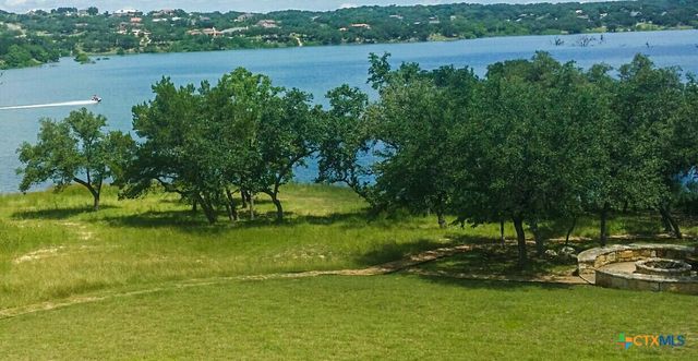 1613 Bella Vista, Canyon Lake, TX 78133