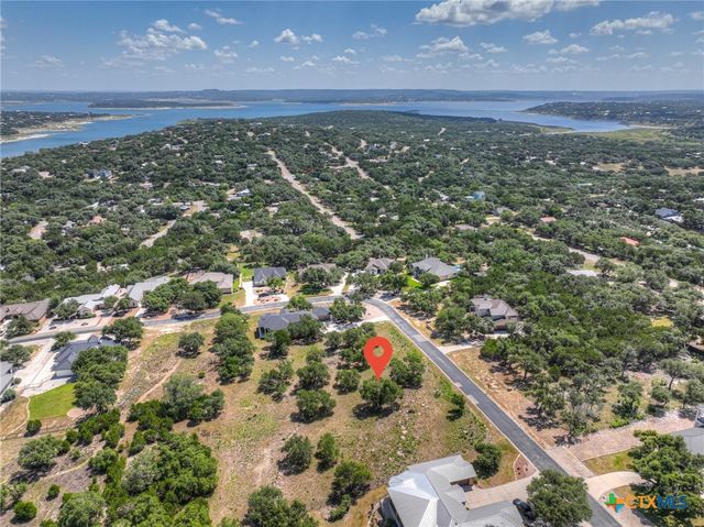 1613 Bella Vista, Canyon Lake, TX 78133