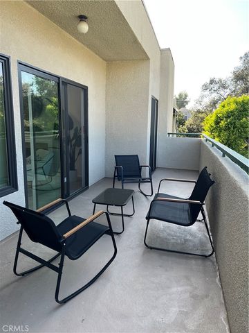 484 S Euclid, Pasadena, CA 91101