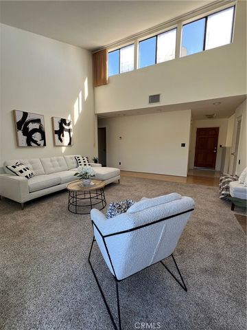 484 S Euclid, Pasadena, CA 91101