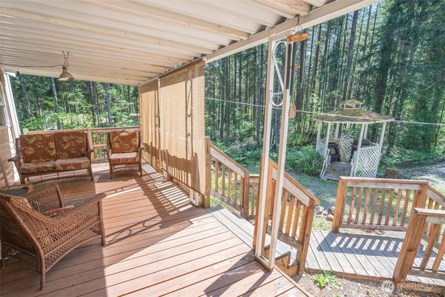 51 N Tebo Place, Hoodsport, WA 98548