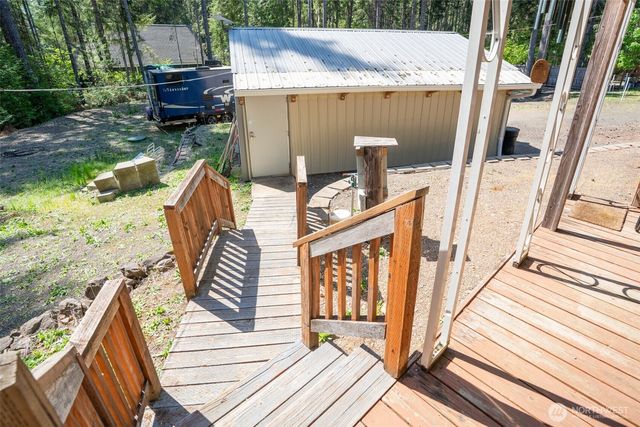 51 N Tebo Place, Hoodsport, WA 98548