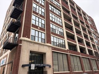 320 E 21st Street 405, Chicago, IL 60616