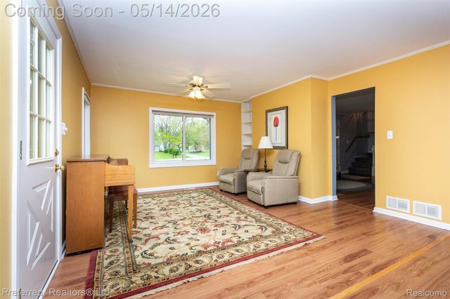 9840 Currie Road, Salem Township, MI 48167