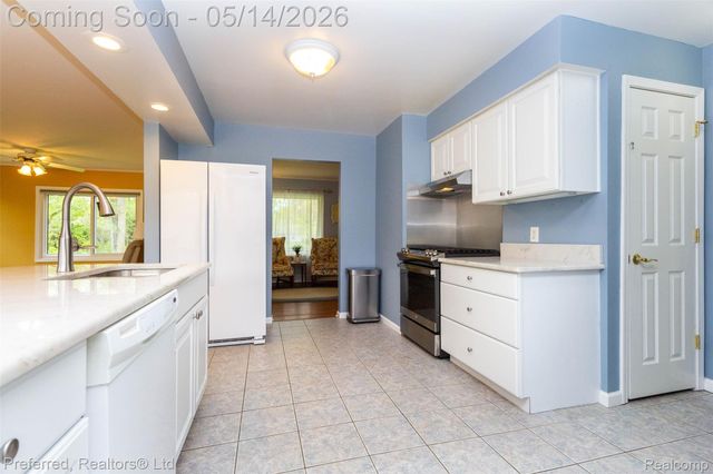 9840 Currie Road, Salem Township, MI 48167
