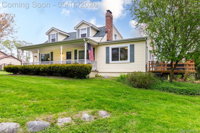 9840 Currie Road, Salem Township, MI 48167