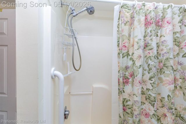 9840 Currie Road, Salem Township, MI 48167