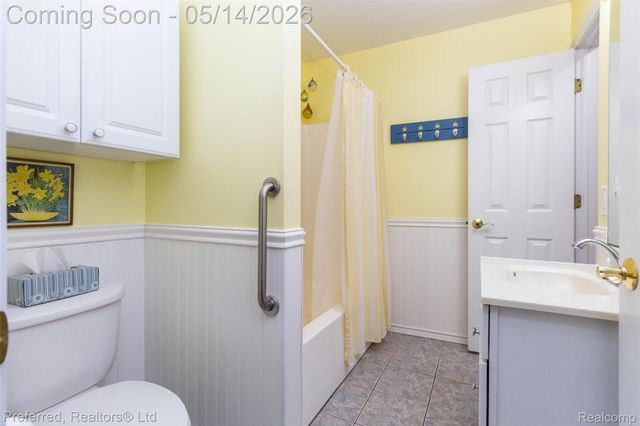9840 Currie Road, Salem Township, MI 48167