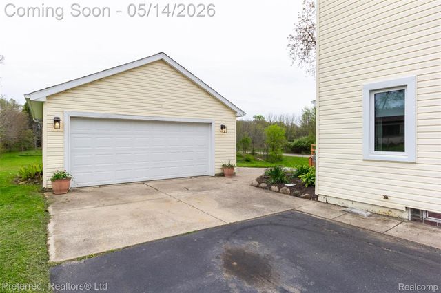 9840 Currie Road, Salem Township, MI 48167