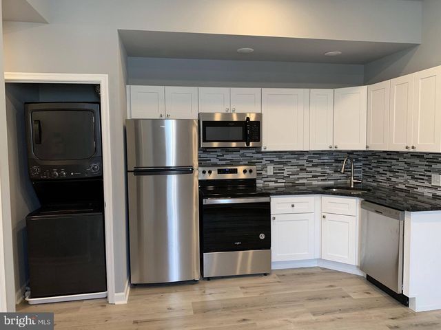 517 S 42ND ST, Philadelphia, PA 19104