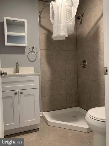 517 S 42ND ST, Philadelphia, PA 19104