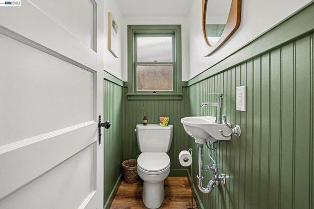 3024 Fernside Blvd, Alameda, CA 94501