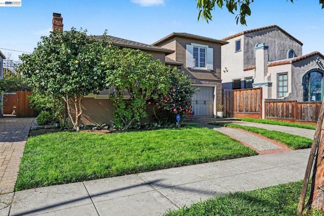 3024 Fernside Blvd, Alameda, CA 94501