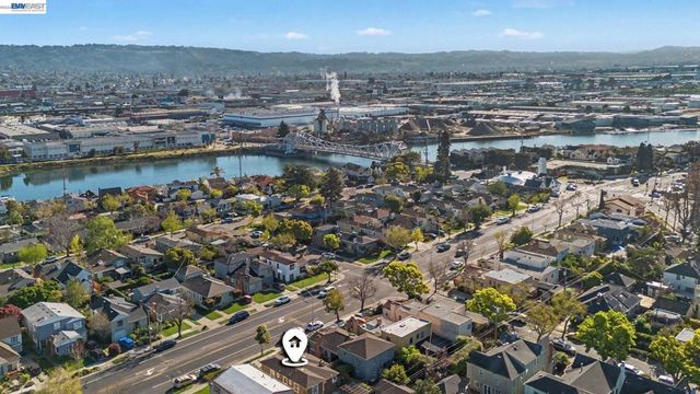 3024 Fernside Blvd, Alameda, CA 94501