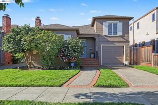 3024 Fernside Blvd, Alameda, CA 94501