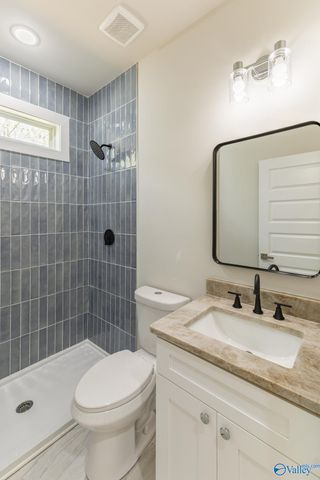 6413 Creighton Avenue NW, Huntsville, AL 35810