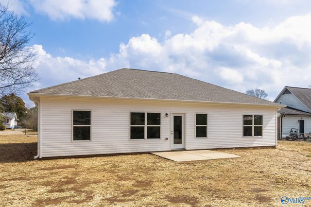 6413 Creighton Avenue NW, Huntsville, AL 35810