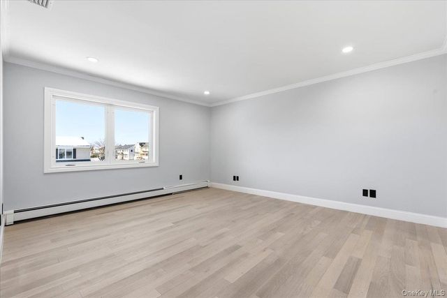 88 Mark Lane, Atlantic Beach, NY 11509