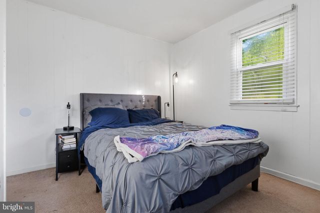 346 9TH AVE, Lindenwold, NJ 08021