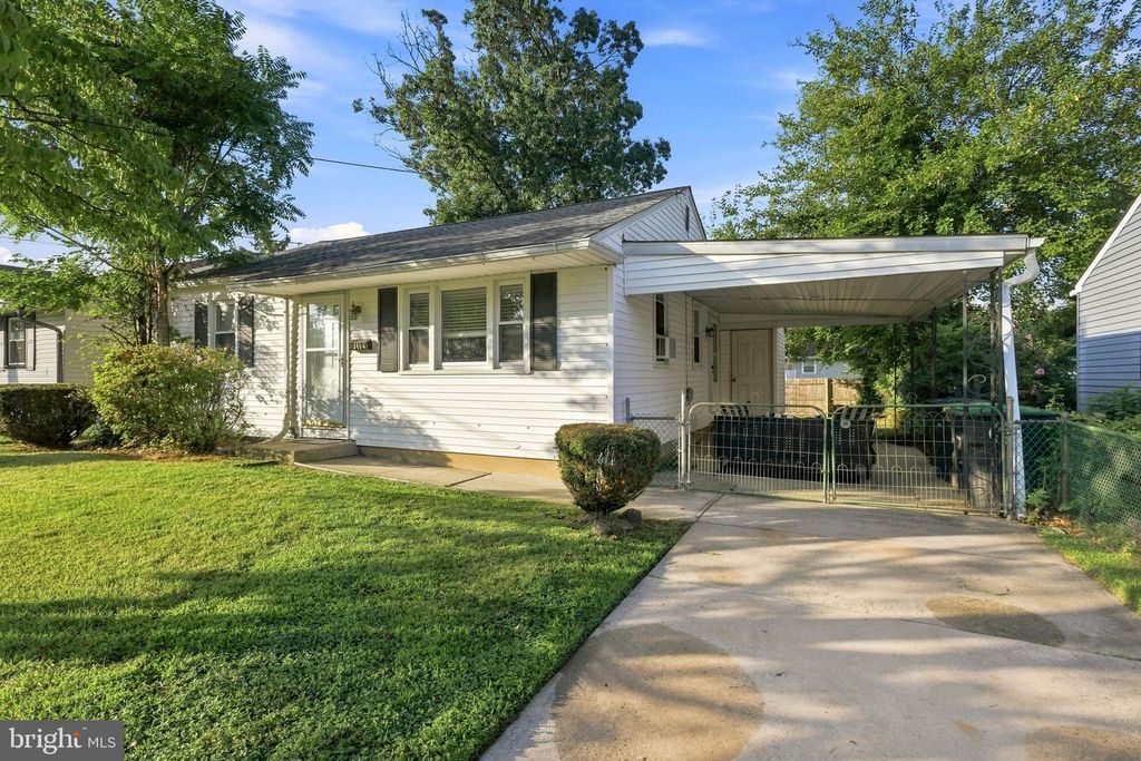 346 9TH AVE, Lindenwold, NJ 08021