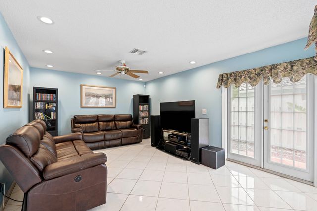 5431 NW 42nd Way, Coconut Creek, FL 33073