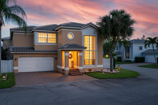 5431 NW 42nd Way, Coconut Creek, FL 33073