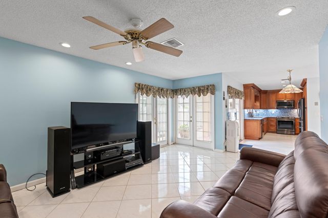 5431 NW 42nd Way, Coconut Creek, FL 33073