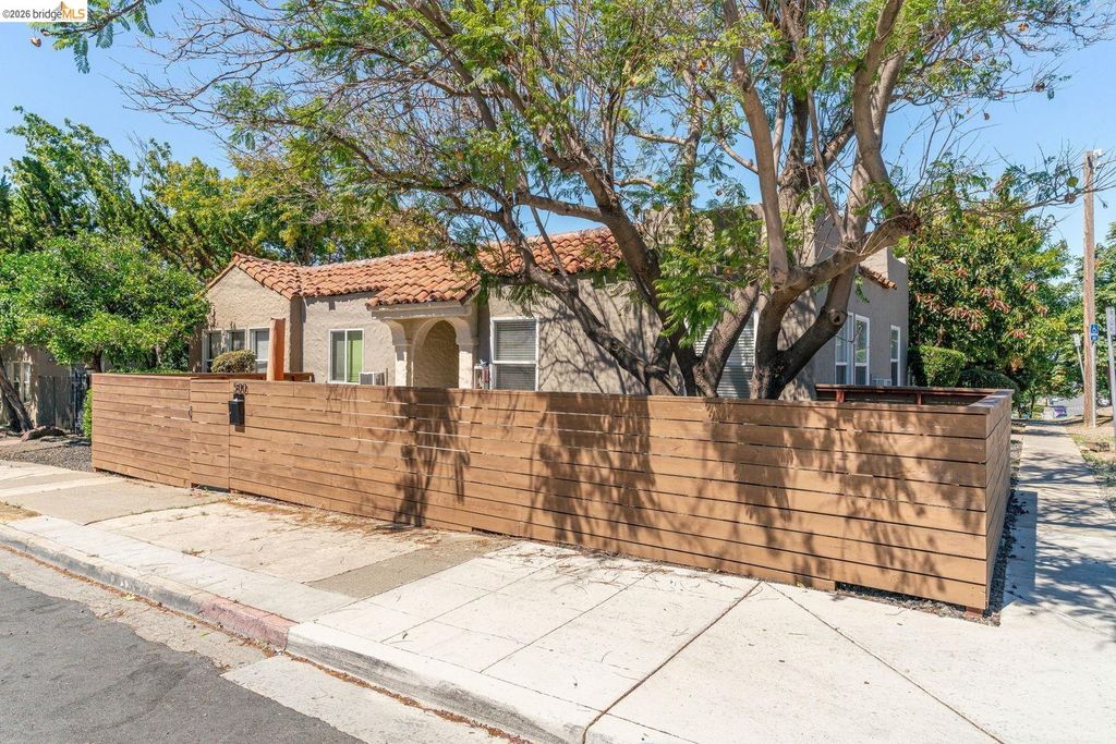 500 H ST, Antioch, CA 94509