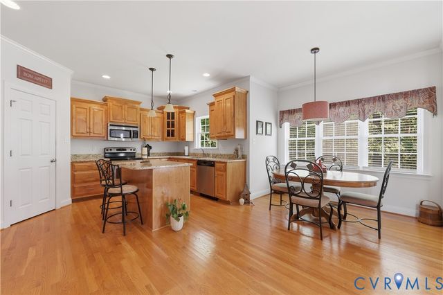 15249 Willow Hill Ln, Chesterfield, VA 23832