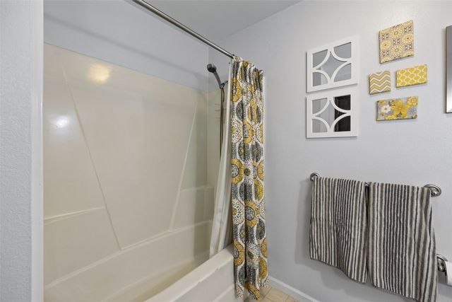 5871 Shiloh Lane, Cedar Rapids, IA 52411