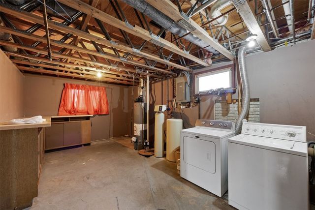 5871 Shiloh Lane, Cedar Rapids, IA 52411