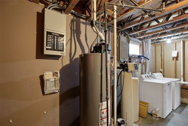 5871 Shiloh Lane, Cedar Rapids, IA 52411