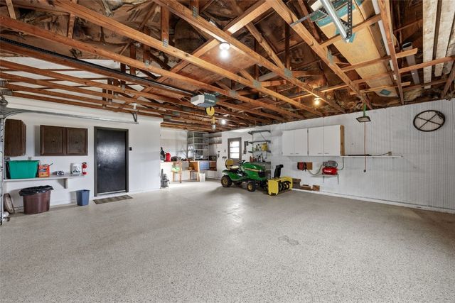 5871 Shiloh Lane, Cedar Rapids, IA 52411