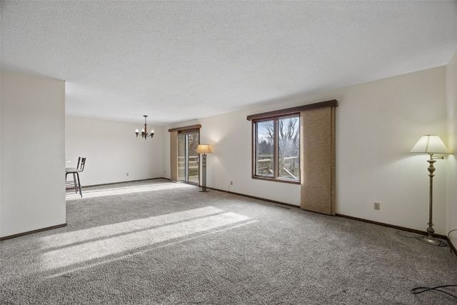 5871 Shiloh Lane, Cedar Rapids, IA 52411