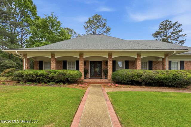 235 Brae Burn Drive, Jackson, MS 39211