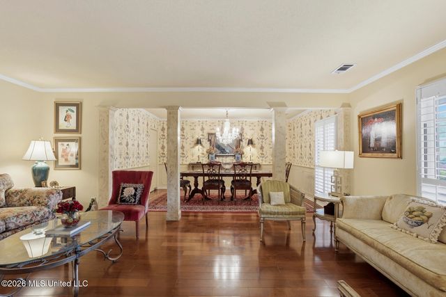 235 Brae Burn Drive, Jackson, MS 39211