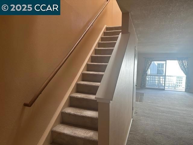 2723 Oak Rd, Walnut Creek, CA 94597