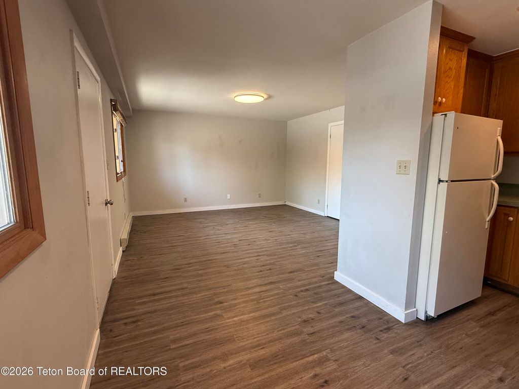130 E KELLY Avenue 15, Jackson, WY 83001 photo 4