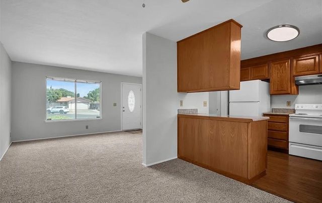 6913 Blue Duck Way, Sacramento, CA 95842