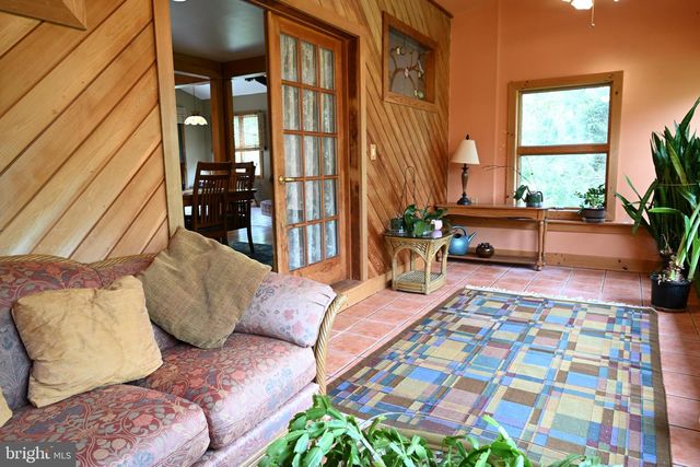 20 HLUCHY RD, Robbinsville, NJ 08691