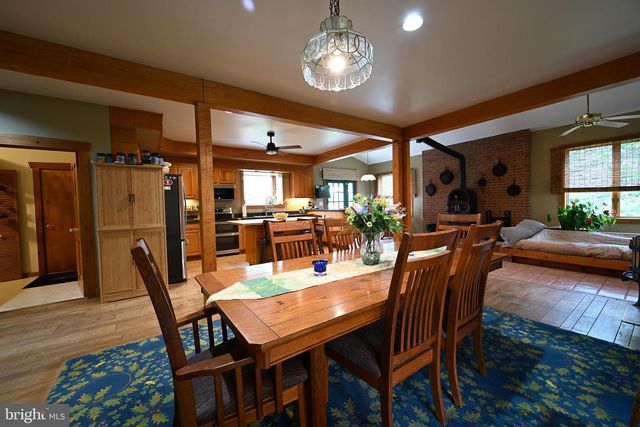 20 HLUCHY RD, Robbinsville, NJ 08691